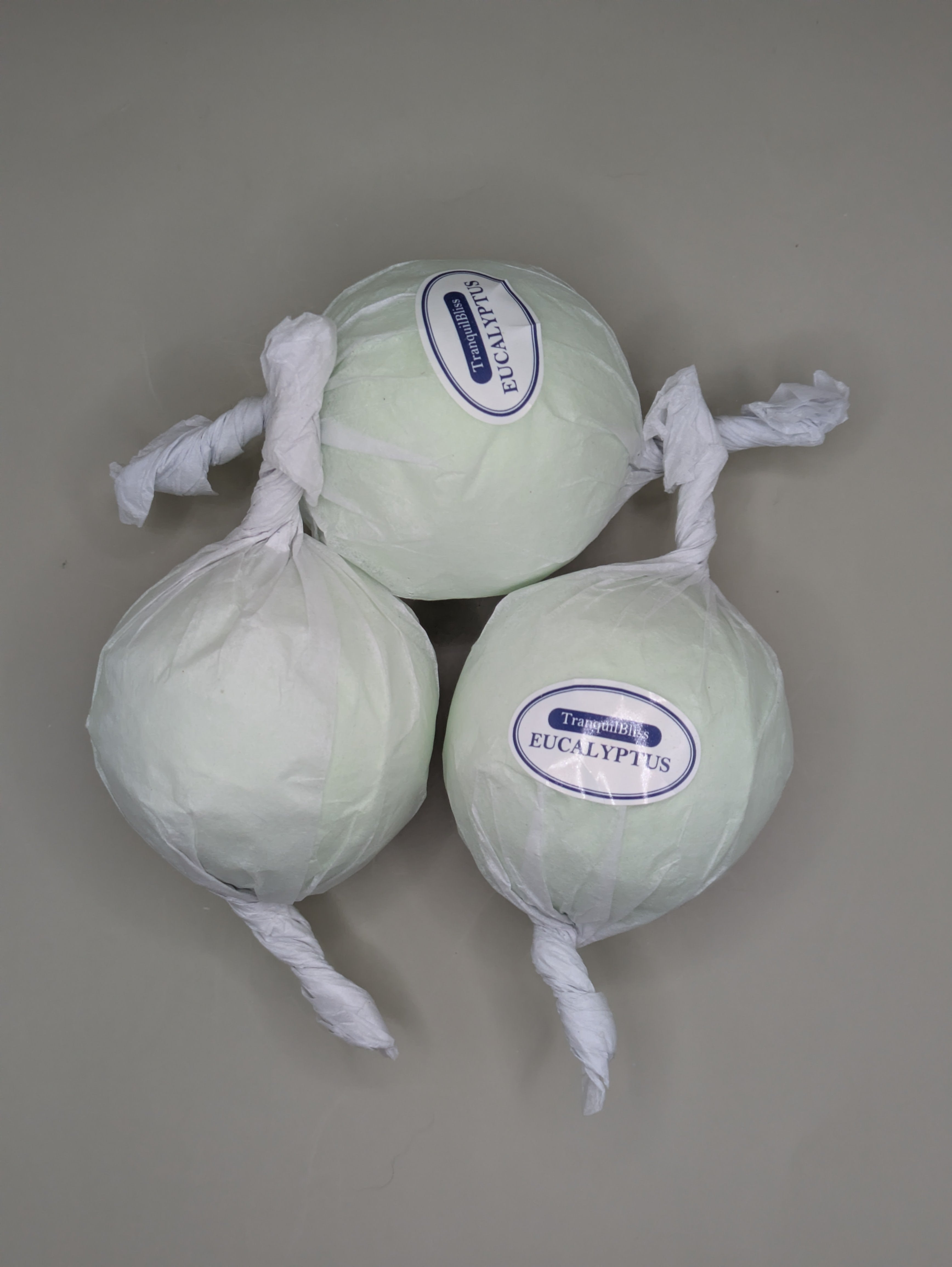 Essential Oil Infused Bath Bombs